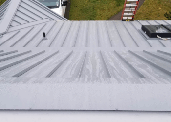 Crafting the Perfect Metal Experts Roofing and Siding Solution